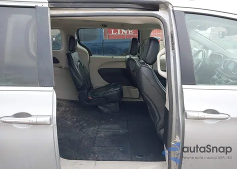 2019 Chrysler Pacifica Limited z USA, uszkodzony, nr VIN 2C4RC1GG0KR552307